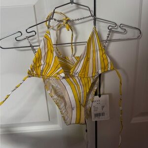 SOLD OUT EVERYWHERE!! HAILEY BIEBER PUCCI bathing suit set!!